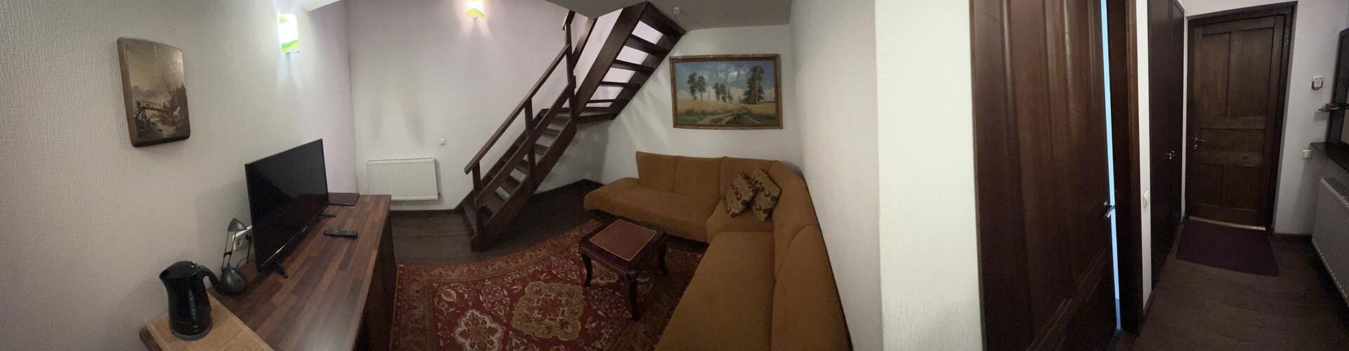 Однокімнатний дворівневий бунгало №14